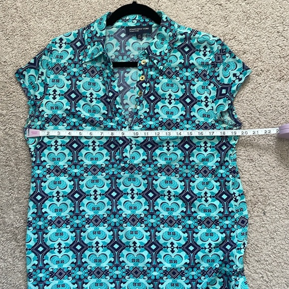 Jones New York Signature top - Picture 6 of 7